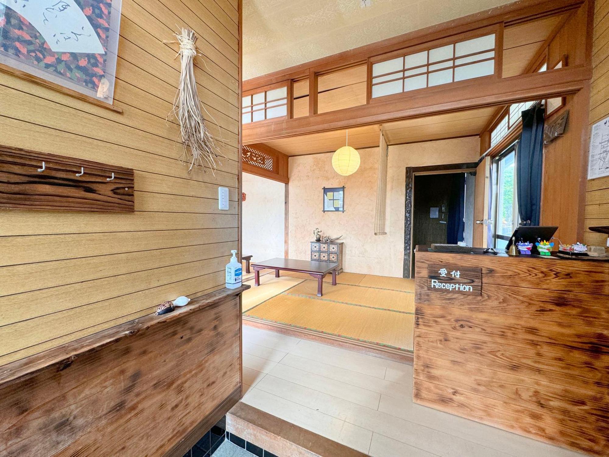 Guesthouse Asibina Ishigaki  Exterior foto